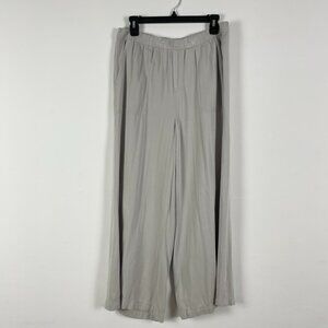 Splendid Women’s Size Large wide leg khaki pants, elastic waist, EUC